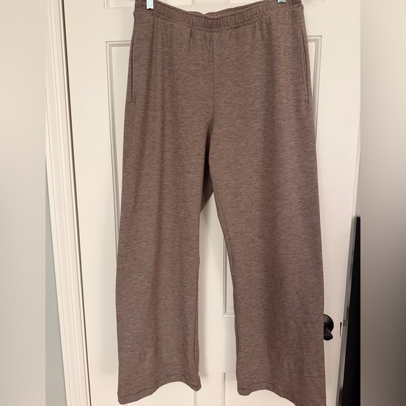 Excellent condition. Sunday Rib High Rise Pant - Picture 4 of 7